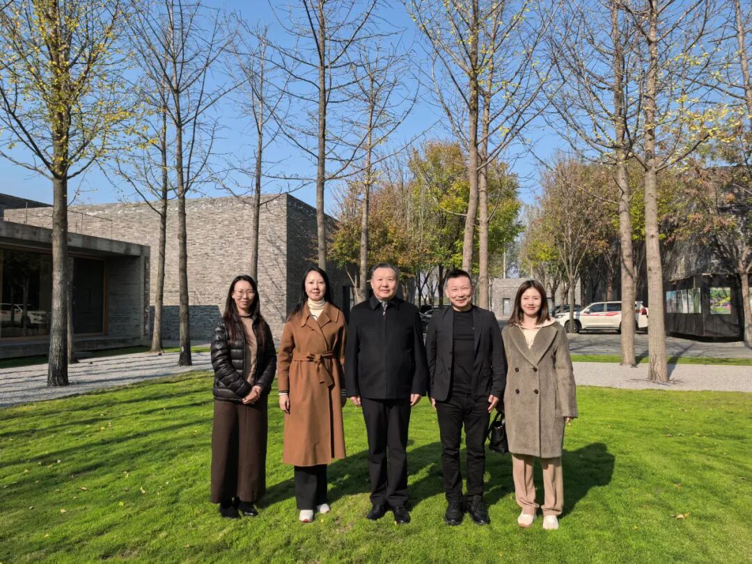 徐祥楠理事长一行调研锐驰（北京）研发园区